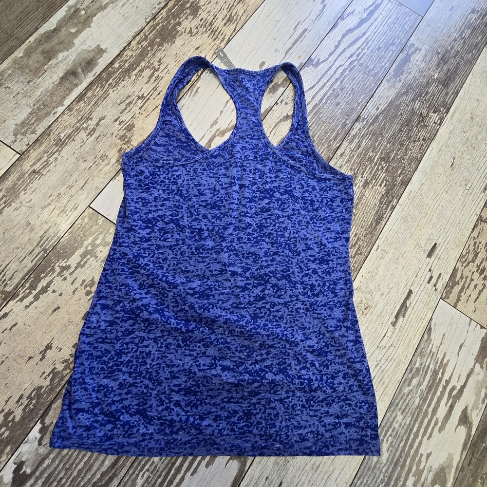 OMT Active Blue Razorback Women's Tank Top Size Small - Picture 2 of 5
